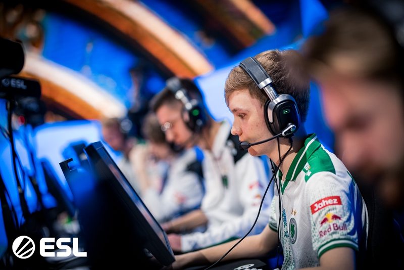 IEM成都2025小组赛阶段现场精彩图集