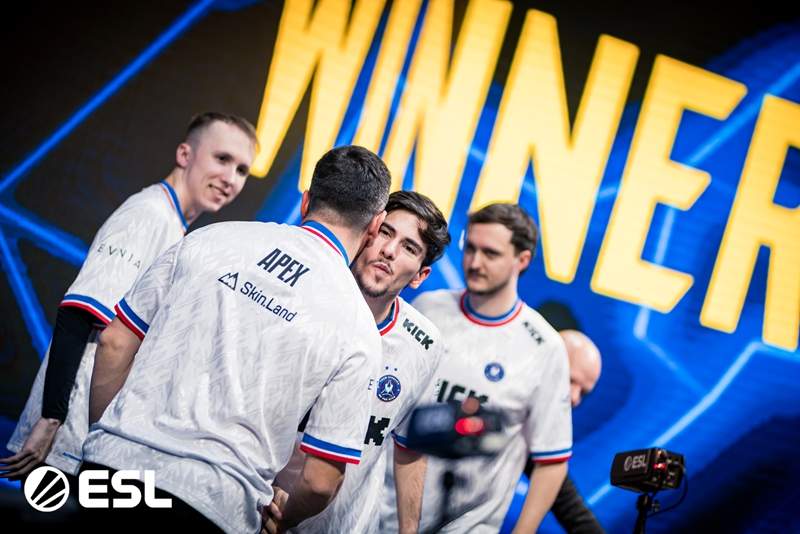 IEM成都2025小组赛阶段现场精彩图集